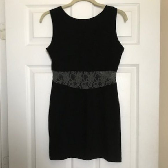 Erin Kleinberg Mini Dress with Gray lace Cutouts - Picture 3 of 6